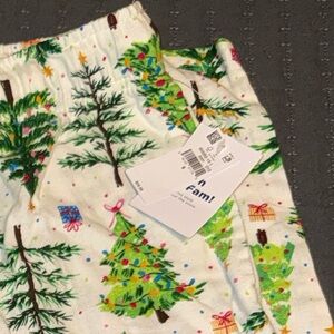 Old Navy Green and White Tree Print Men's Shorts